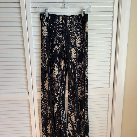 SOLD ⚠️⚠️⚠️ - Picture 3 of 4